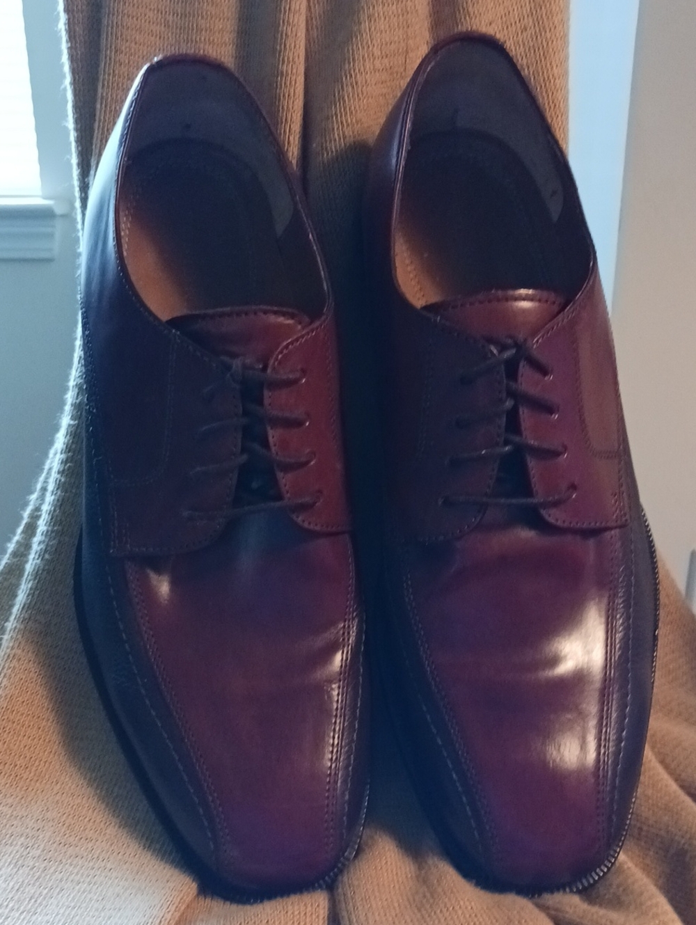 Bostonian Men's Cognac and Dark Brown Leather Derby Dress Shoes